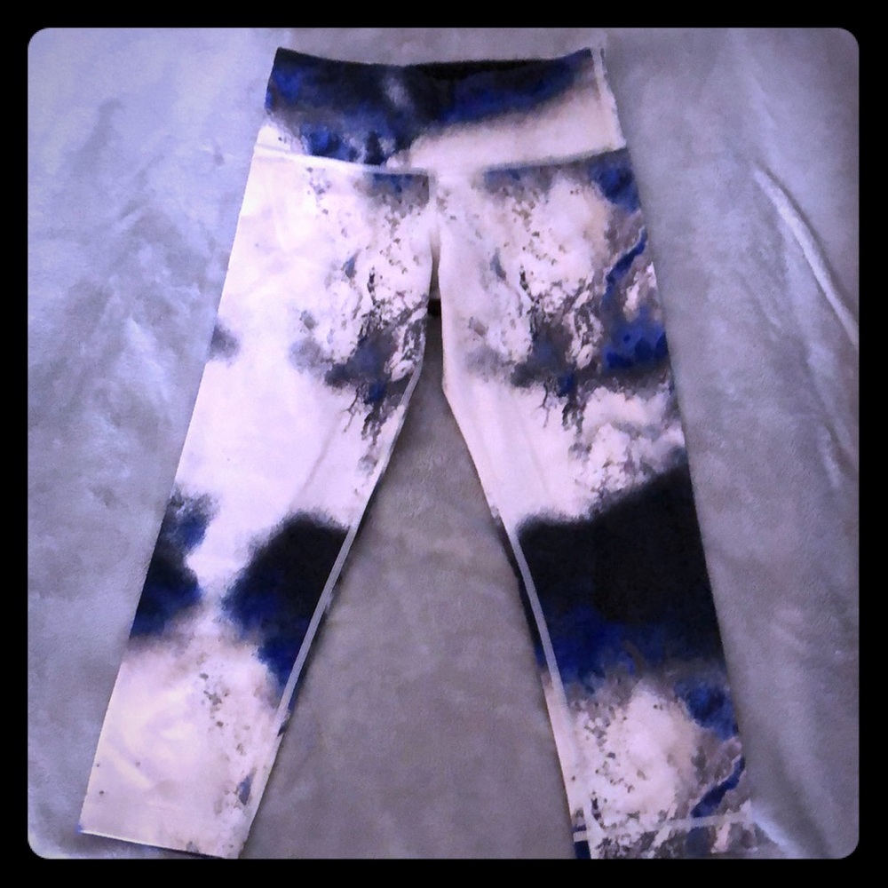 Lululemon Wunder Under Crops